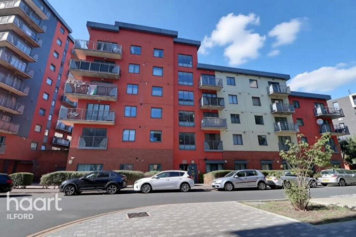 2 Bedroom Apartment For Sale In Spring Place, Barking, IG11