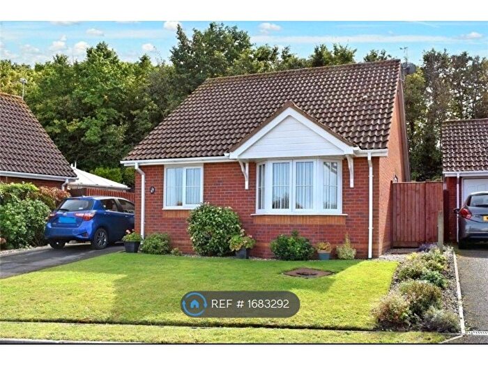 2 Bedroom Bungalow To Rent In Admirals Close, Watchet, TA23