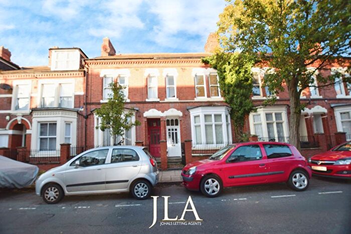 4 Bedroom Terraced House To Rent In St. Albans Road, Leicester, LE2