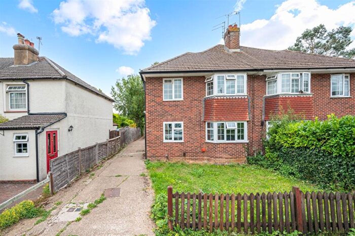 2 Bedroom Maisonette For Sale In Breech Lane, Walton On The Hill, KT20