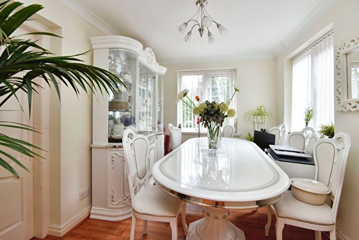 4 Bedroom Detached House For Sale In Station Road, Keele, Newcastle-Under-Lyme, ST5