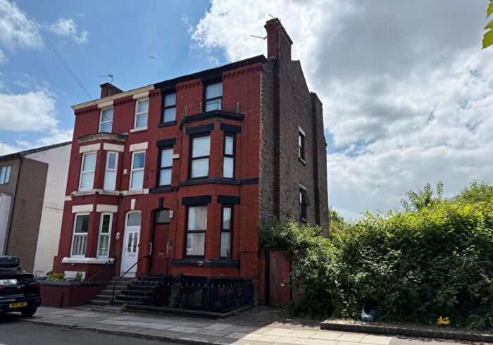6 Bedroom Semi-Detached House For Sale In Fern Grove, Liverpool, Merseyside, L8