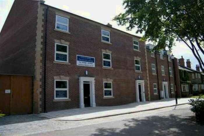 2 Bedroom Flat To Rent In High Street, Stockton-On-Tees TS20