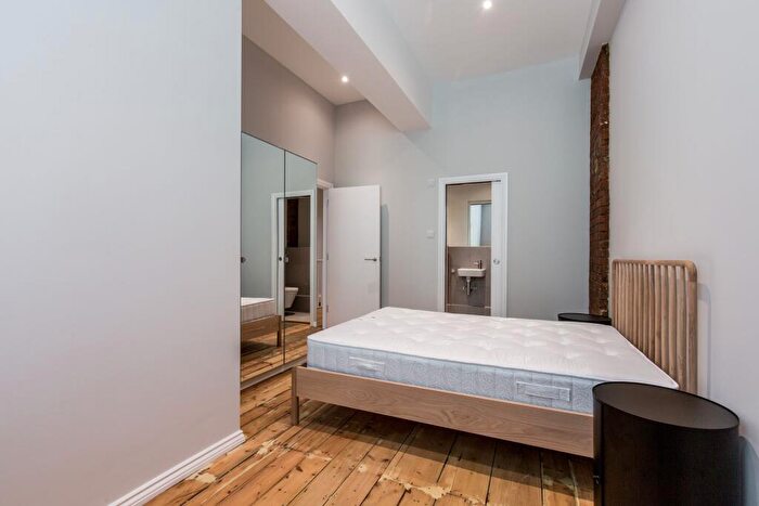 2 Bedroom Flat To Rent In B Cotton Lofts -A Shacklewell Lane, E8
