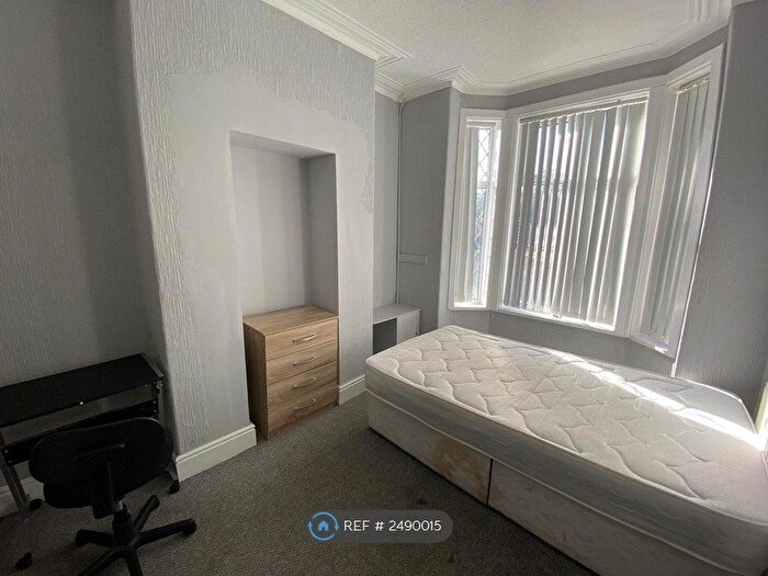 4 Bedroom Terraced House To Rent In Blandford Road, Salford, M6