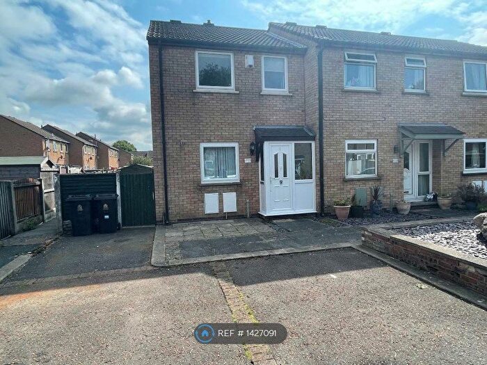 3 Bedroom End Of Terrace House To Rent In Plantain Walk, Morecambe, LA3