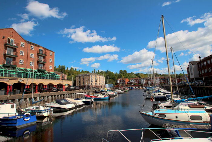 3 Bedroom Town House To Rent In Merchants Wharf, St Peter's Basin, NE6