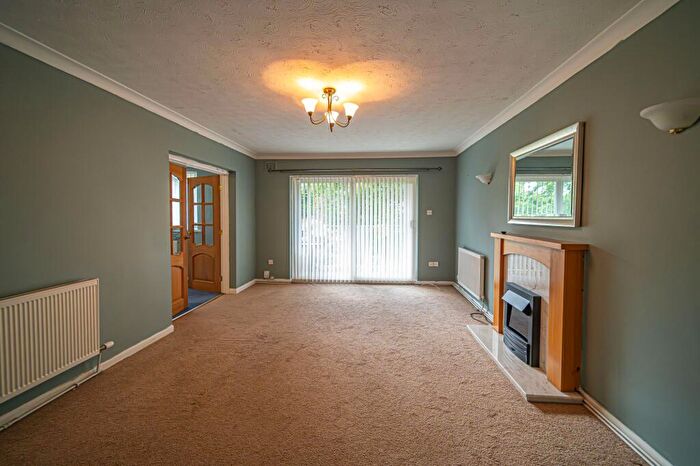 2 Bedroom Apartment For Sale In Stow Park Crescent, Hafod Court, NP20