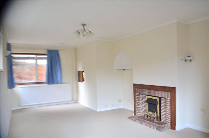 3 Bedroom Detached House To Rent In Purley Bury Avenue, Purley, CR8