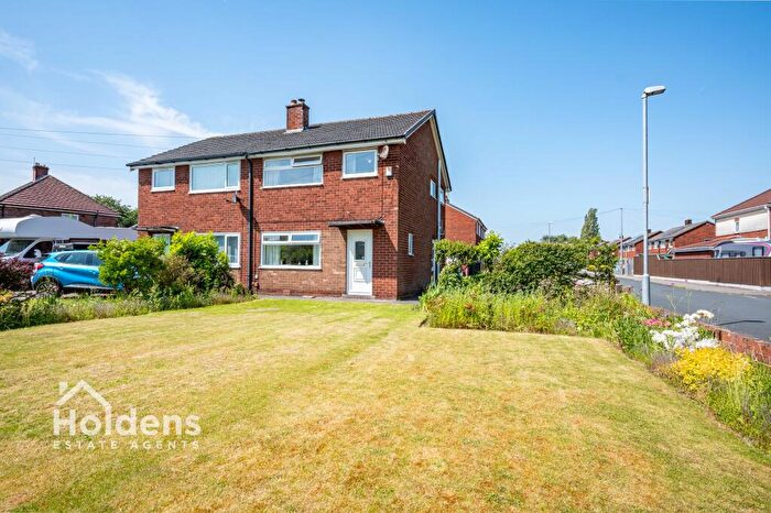 3 Bedroom Semi Detached House For Sale In Wateringpool Lane, Lostock Hall, PR5