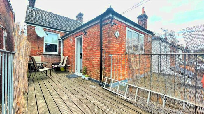 3 Bedroom Maisonette To Rent In Consort Close, Poole, BH12