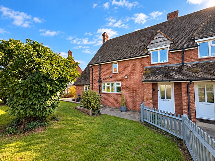 3 Bedroom Semi-Detached House For Sale In The Claytons, Bridstow, Ross-on-wye, HR9