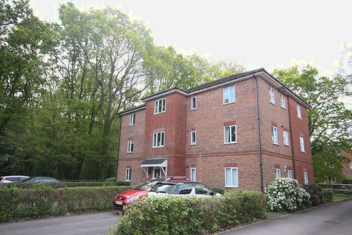 2 Bedroom Apartment To Rent In Caraway, Whiteley, Fareham, PO15