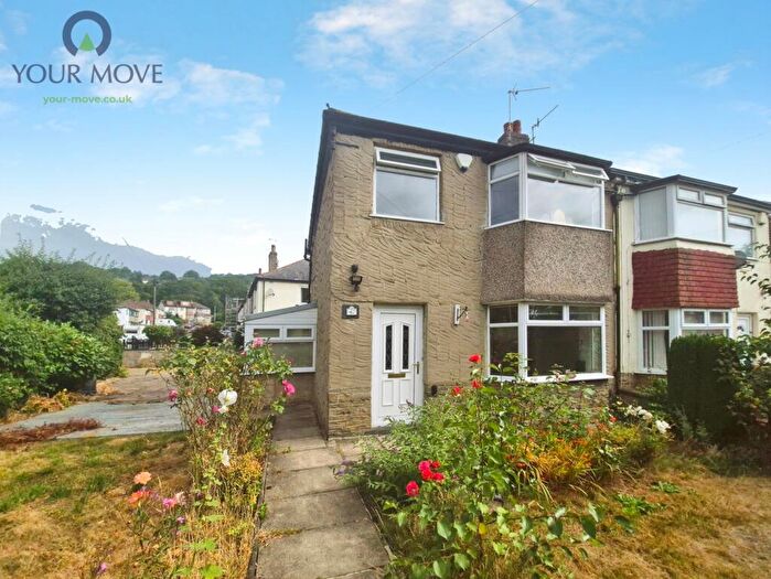 3 Bedroom Semi-Detached House To Rent In Grange Road, Riddlesden, Keighley, West Yorkshire, BD20