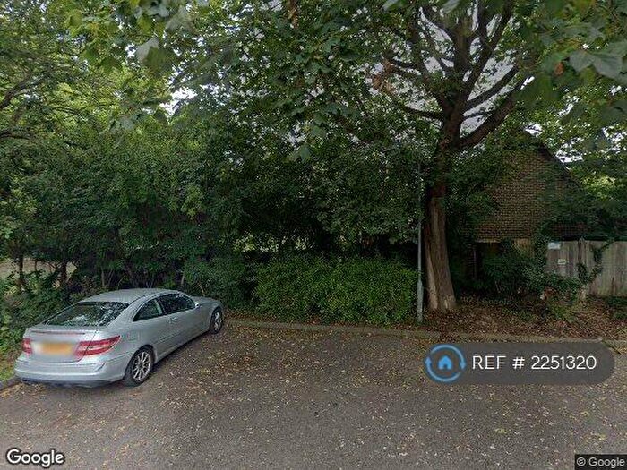 3 Bedroom Semi-Detached House To Rent In Farm Cottage, Maidstone, ME15