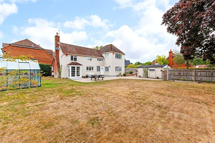 3 Bedroom Detached House For Sale In Hawthorne Cottage, West Heath, RG26