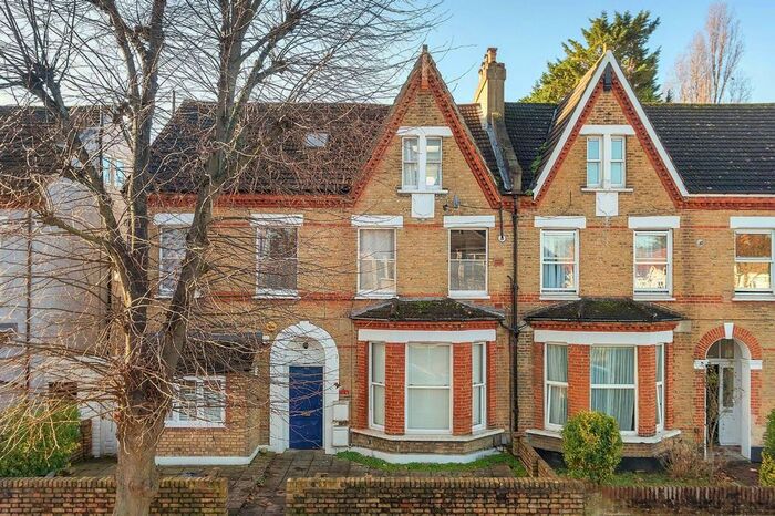 2 Bedroom Flat To Rent In Samos Road, London, SE20