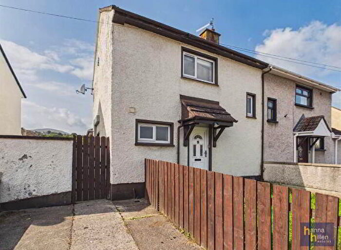 3 Bedroom End Of Terrace House For Sale In Derrybeg Drive, Newry, BT35