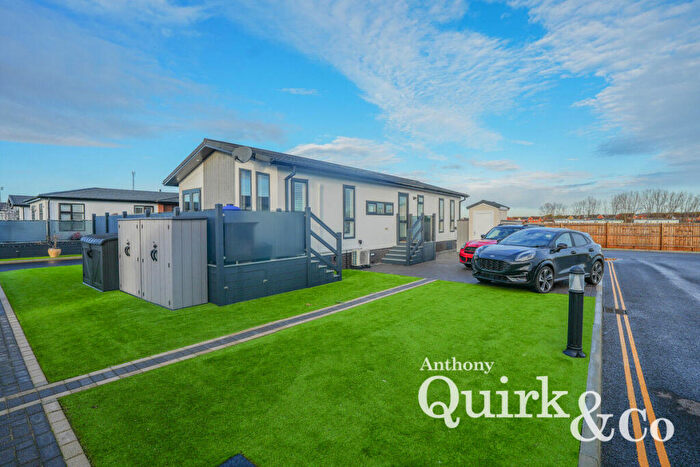 2 Bedroom Park Home For Sale In Shell Drive, Canvey Island, SS8
