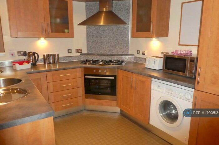 2 Bedroom Flat To Rent In Howard Street, Glasgow, G1