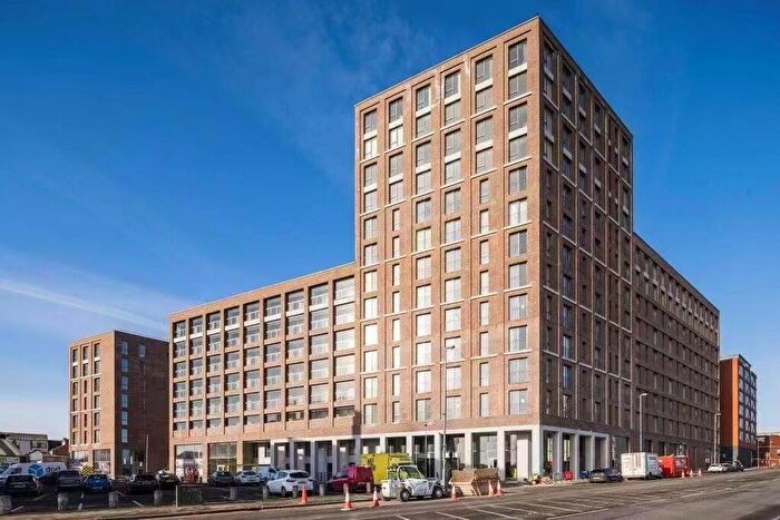 2 Bedroom Flat To Rent In Timber Yard, Hurst Street, Birmingham, B5