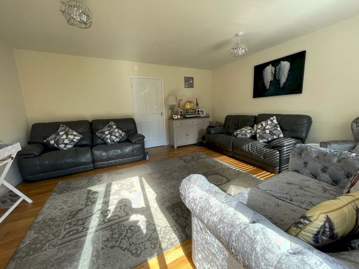 4 Bedroom House To Rent In Skegby Halls, Mansfield Road, Skegby, NG17