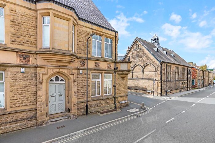 3 Bedroom Duplex For Sale In Wesley Street, Otley, LS21