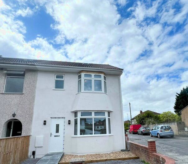 6 Bedroom End Of Terrace House To Rent In Stanley Avenue, Filton, Bristol, BS34