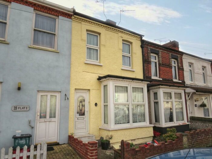 2 Bedroom Terraced House To Rent In Lee Road, Harwich, CO12