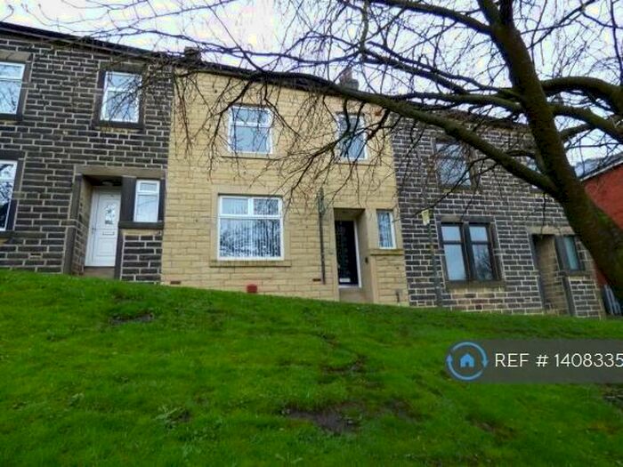 3 Bedroom Terraced House To Rent In Worswick Crescent, Rossendale, BB4