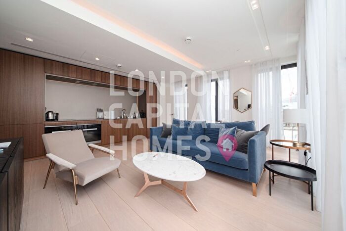 2 Bedroom Flat To Rent In Portugal Street, London, WC2A