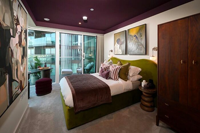 2 Bedroom Apartment For Sale In Royal Arsenal Riverside, London, SE18