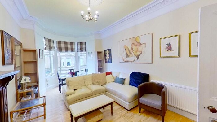 2 Bedroom Flat To Rent In Viewforth, Edinburgh, EH10