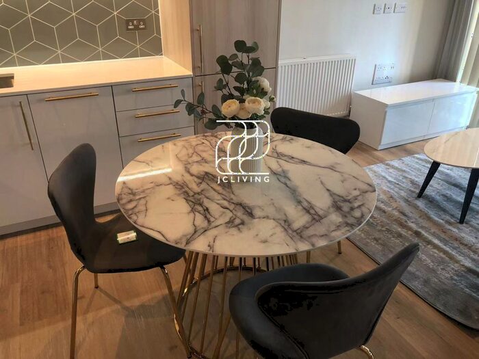 Studio To Rent In Mary Neuner Road, London, N8