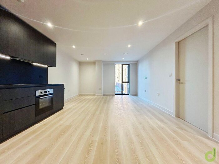 1 Bedroom Flat To Rent In Apt, Waterhouse Tower, Manchester, M3