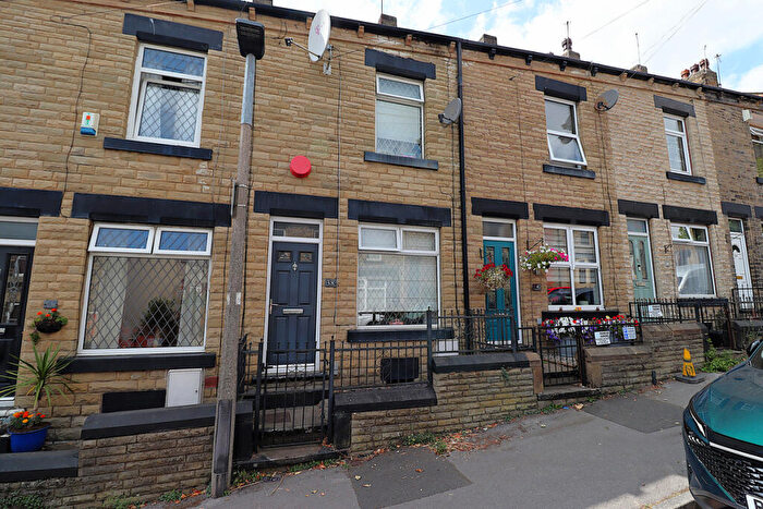 3 Bedroom Terraced House For Sale In Hope Street, Barnsley, S75