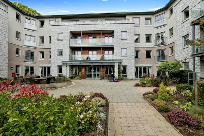 2 Bedroom Flat For Sale In Florence Court, North Deeside Road, Aberdeen, AB15