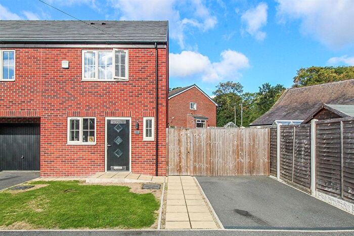 2 Bedroom Semi Detached House For Sale In Forge Mews, Horbury, Wakefield, WF4