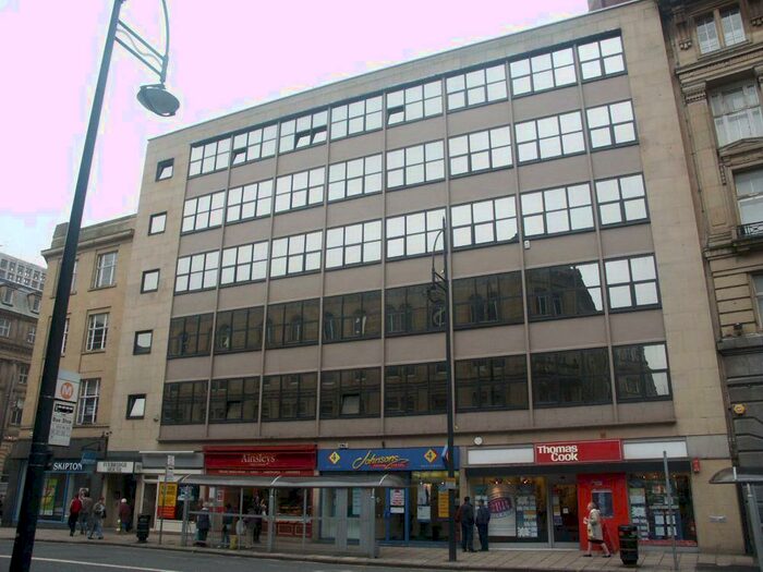 2 Bedroom Apartment To Rent In Ivebridge House, Market Street, Bradford, West Yorkshire, BD1
