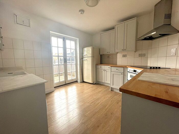 2 Bedroom Flat To Rent In Harbour Street, Whitstable, CT5