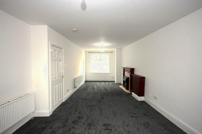 2 Bedroom Terraced House To Rent In New Hall Lane, Preston, Lancashire, PR1