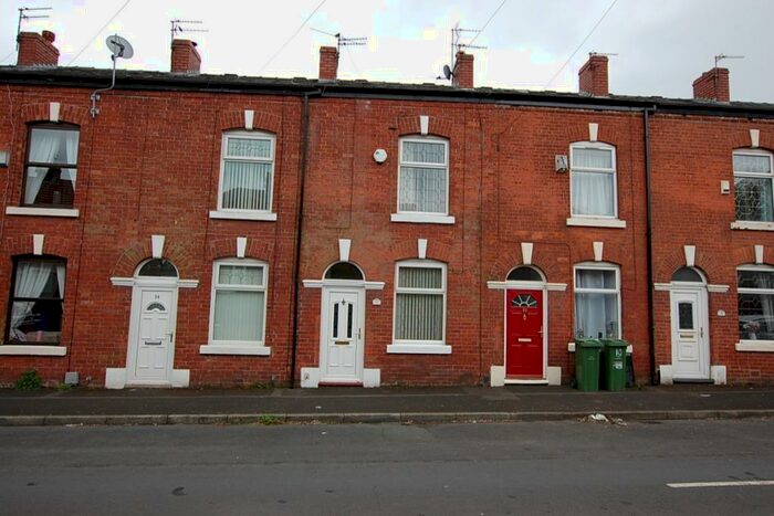 2 Bedroom Terraced House To Rent In Waterloo Street, Ashton-Under-Lyne, Lancashire, OL6