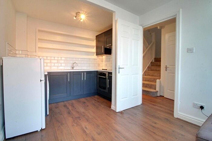 2 Bedroom Apartment To Rent In Kings Court, Livery Street, Jewellery Quarter, B3