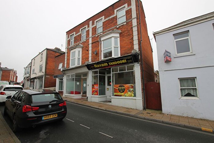 1 Bedroom Flat To Rent In Flat, High Street, Ryde, Isle Of Wight, PO33