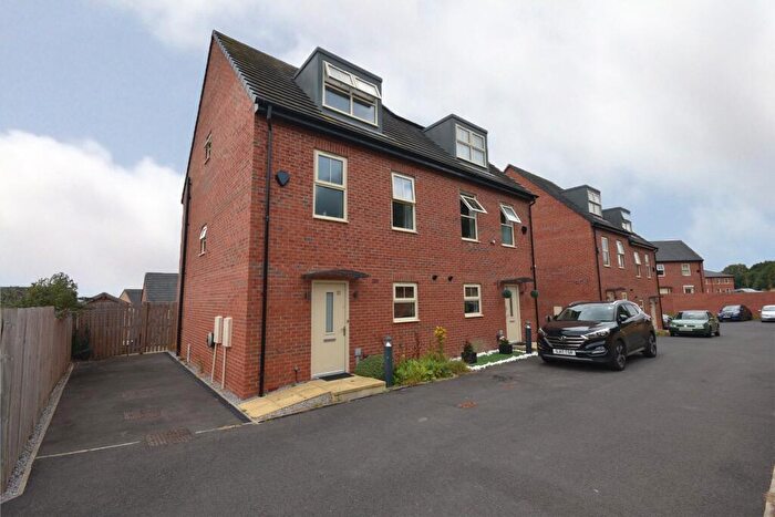 4 Bedroom Semi-Detached House For Sale In Helmsley Close, Leeds, West Yorkshire, LS14