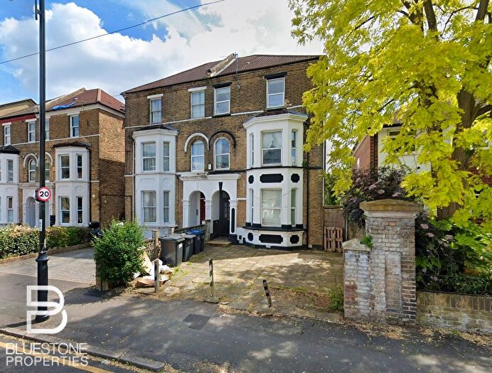 2 Bedroom Flat To Rent In Elgin Road, Croydon, CR0