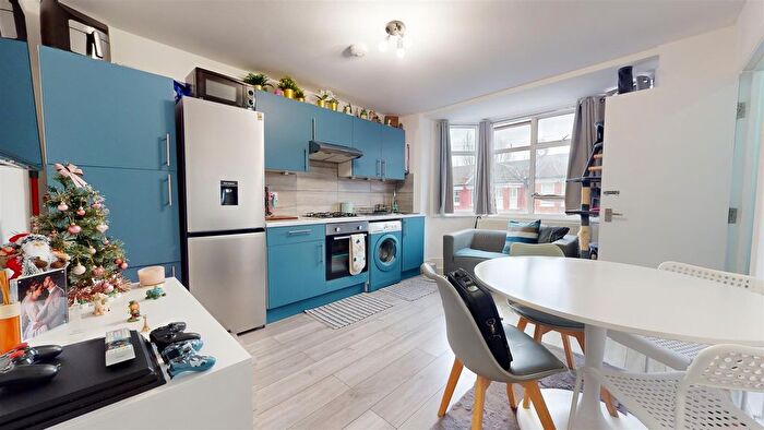 1 Bedroom Property To Rent In Lancaster Road, Dollis Hill, London, NW10