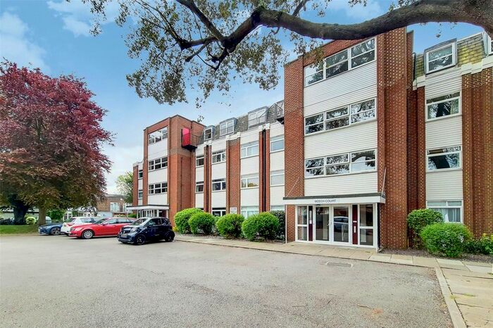 2 Bedroom Flat To Rent In River Reach, Teddington, TW11