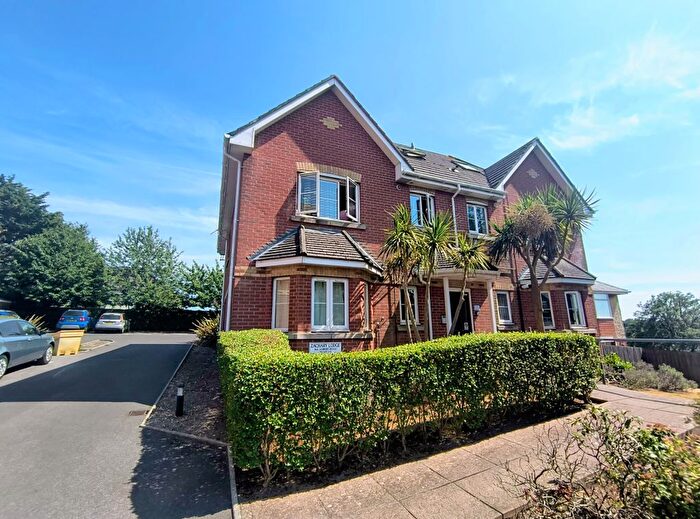 2 Bedroom Flat To Rent In Albert Road, Poole, BH12