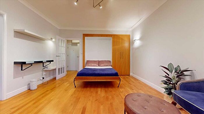 1 Bedroom Studio To Rent In Park Crescent, London, W1B